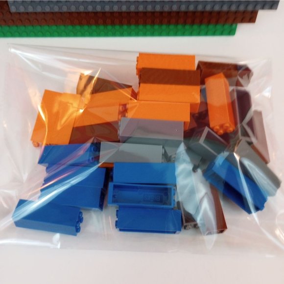 Strictly Briks Stackable 10" x 10" Square Baseplates With Stackers 5 Level - Picture 3 of 4